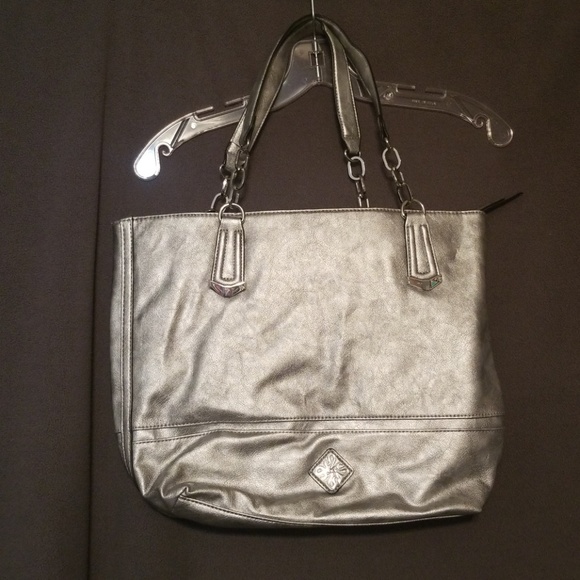 Simply Vera Vera Wang Handbags - Vera Wang Bag